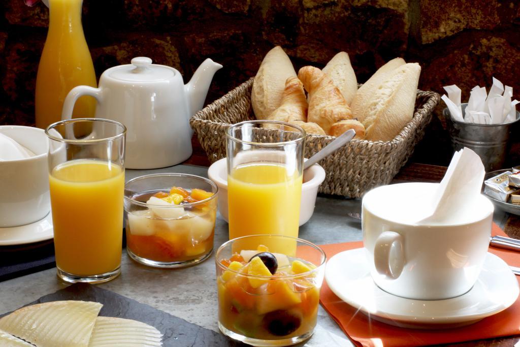 Hotel Le Trinquet Louhossoa Экстерьер фото